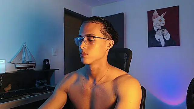 alejo x3 online show from November 1, 12:36 am