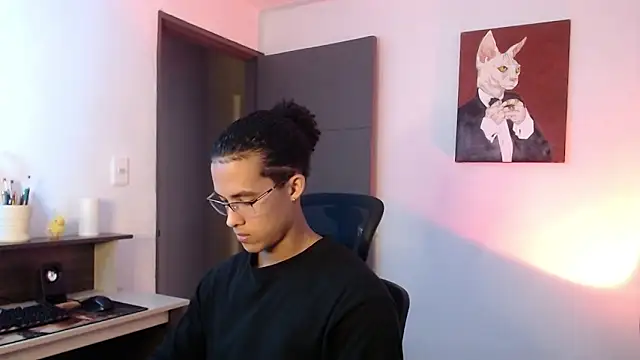 Snapshot of alejo_x3 chatting on February 14, 2:18 am alejo x3 online show from February 14, 2:18 am