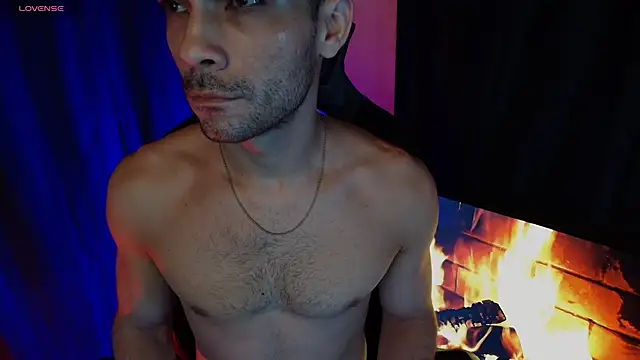 sexyboycolombi4 online show from February 8, 9:15 am