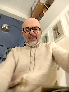 MadProfessor online show from December 16, 3:08 pm