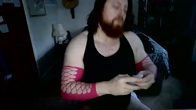 Snapshot of Hairy_Guy30 chatting on February 6, 5:09 pm Hairy Guy30 online show from February 6, 5:09 pm