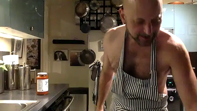 Snapshot of jrdaddysf chatting on January 5, 2:27 am jrdaddysf online show from January 5, 2:27 am