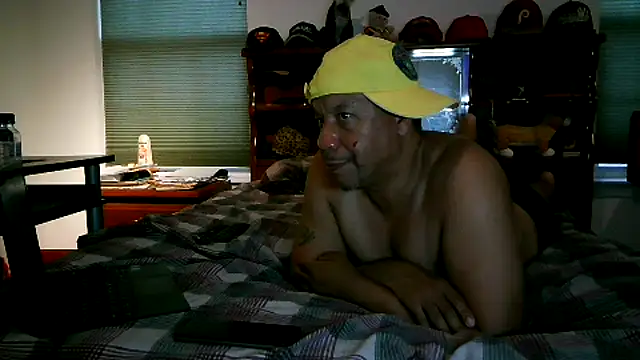 pimpdaddy4ever online show from November 3, 7:59 pm