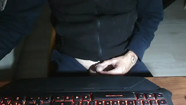 Adri gard online show from November 20, 8:51 pm