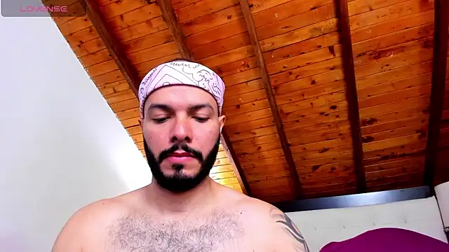 Tom Bailey online show from September 20, 1:00 pm