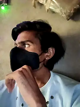 Yasha 14C Creator online show from November 7, 7:01 am