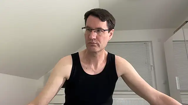 zxzx cam1 online show from March 20, 4:11 pm