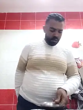 Snapshot of ListedLoin chatting on March 3, 10:01 am ListedLoin online show from March 3, 10:01 am