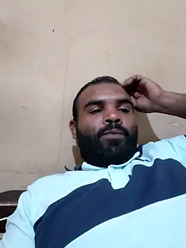 Snapshot of ListedLoin chatting on November 1, 7:29 pm ListedLoin online show from November 1, 7:29 pm