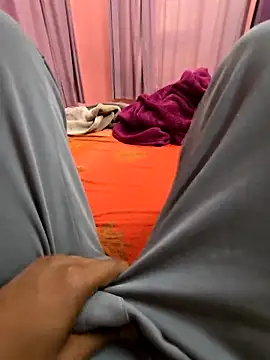 Loveboycurvy online show from November 17, 2:25 am