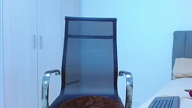 jhony-sex online show from October 25, 7:43 am