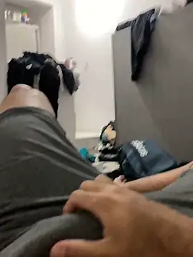 thfrances online show from December 5, 10:12 pm