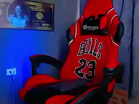 smoker445 online show from March 21, 10:06 pm