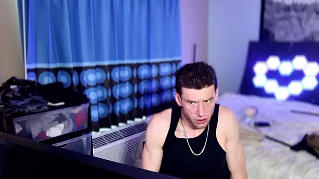 savageconfidence online show from April 18, 10:09 pm