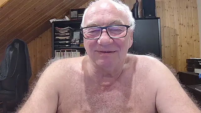 biggandybig online show from March 8, 2:04 am