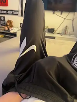 Sturmi18 online show from April 6, 10:05 am