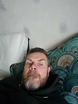 toptugger online show from November 12, 9:59 am