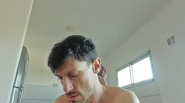 nicolaaaaas online show from January 12, 9:40 pm