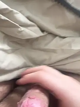 Deralboaus01 online show from December 21, 11:35 pm