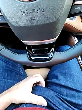 theclubist111 online show from January 3, 1:25 pm