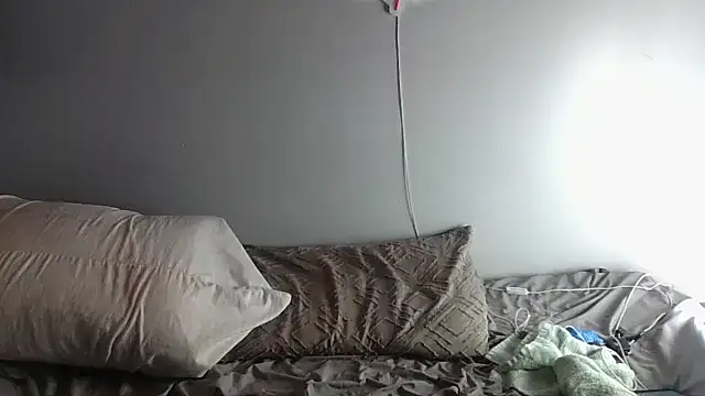 deepinnnnn online show from March 14, 3:48 am