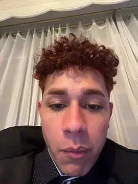 Snapshot of DavidfullOFlove chatting on January 1, 5:43 am DavidfullOFlove online show from January 1, 5:43 am