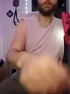 Snapshot of GeneralXMillyX chatting on March 4, 2:27 am GeneralXMillyX online show from March 4, 2:27 am