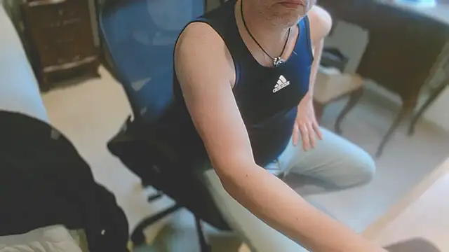 slzypvtpig online show from January 18, 10:23 pm