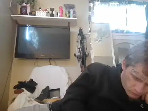 SpAzZ1234 online show from March 9, 8:42 pm