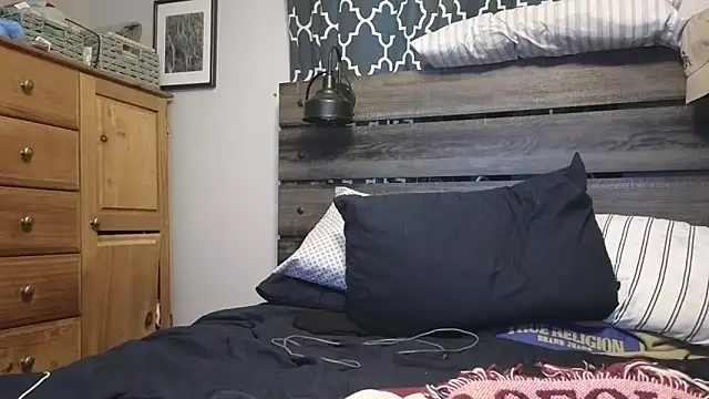 SpAzZ1234 online show from February 2, 10:29 pm