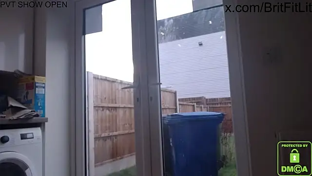 BritishHappyEnding online show from February 28, 9:47 am