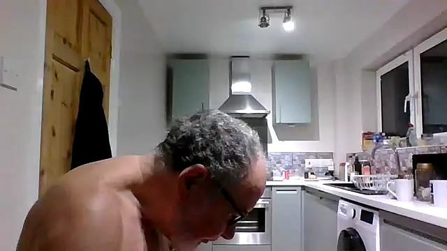 jimmybenido online show from December 30, 5:13 pm