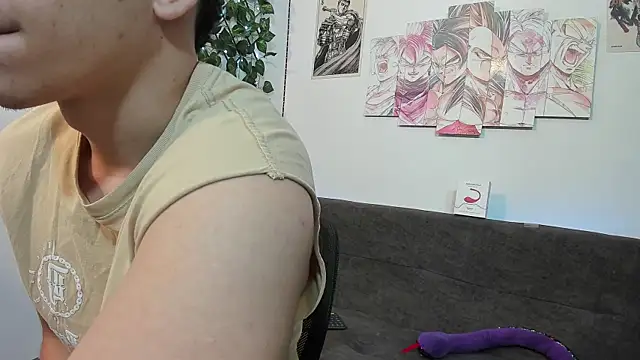 Snapshot of jonathanjoestar_ chatting on February 4, 9:31 pm jonathanjoestar  online show from February 4, 9:31 pm