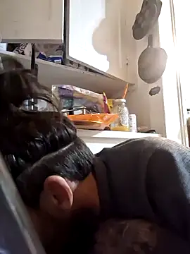 Robriguezxxx online show from December 28, 7:33 am