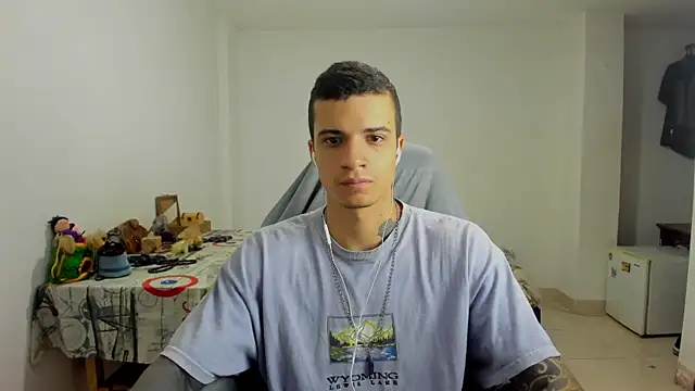 Snapshot of Balo_lovers chatting on February 9, 2:07 pm Balo lovers online show from February 9, 2:07 pm