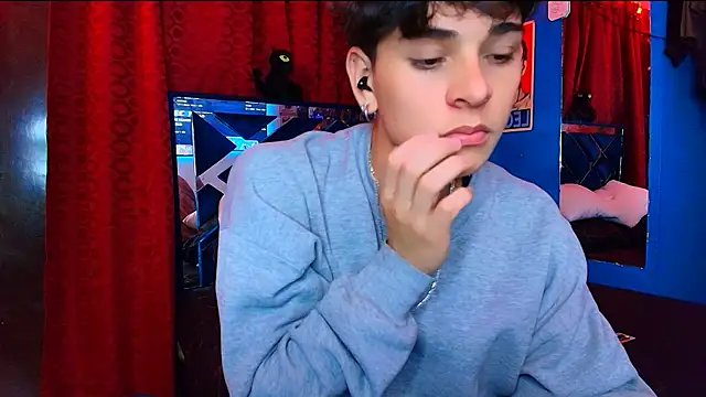 Luke Howland online show from March 8, 4:49 am