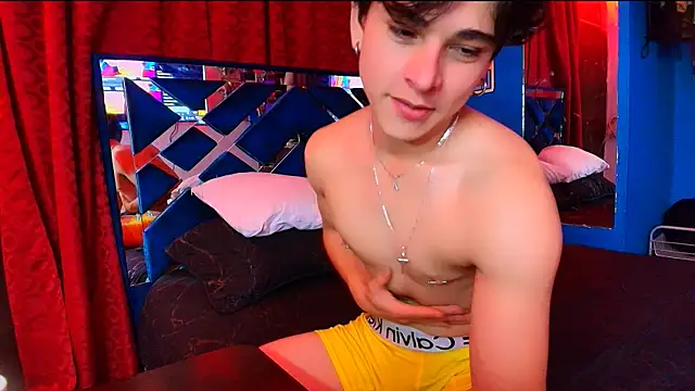 Luke Howland online show from July 7, 7:34 am
