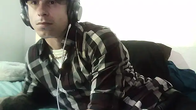 --D-a-D-D-y- online show from February 19, 7:38 am