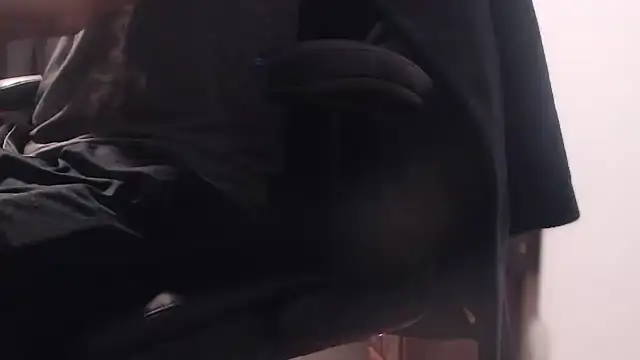 flexingplexico online show from March 8, 8:29 am