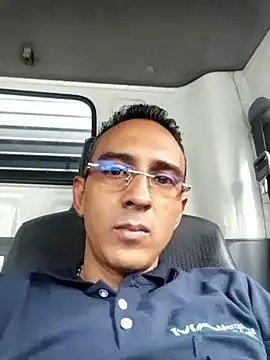 paisa233 online show from April 14, 7:35 pm