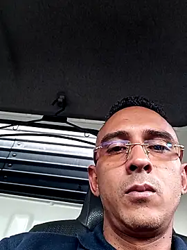 paisa233 online show from February 17, 8:19 pm