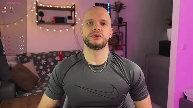 maxx alexx online show from December 24, 9:28 am