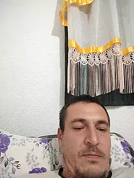 Snapshot of mayk18cm chatting on October 22, 7:49 pm mayk18cm online show from October 22, 7:49 pm