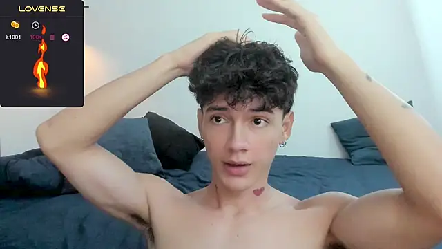 Snapshot of badboy_one_ chatting on February 15, 2:33 pm badboy one  online show from February 15, 2:33 pm