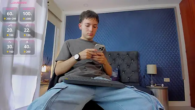 bower and colucci online show from December 31, 2:14 pm