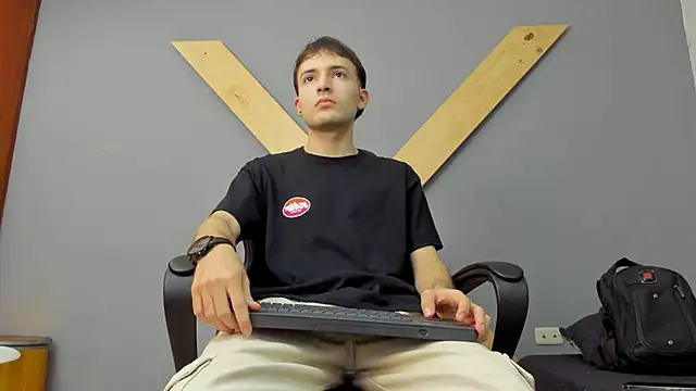 bower and colucci online show from December 29, 2:42 pm