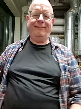 andrejoyfull64 online show from January 6, 2:21 pm