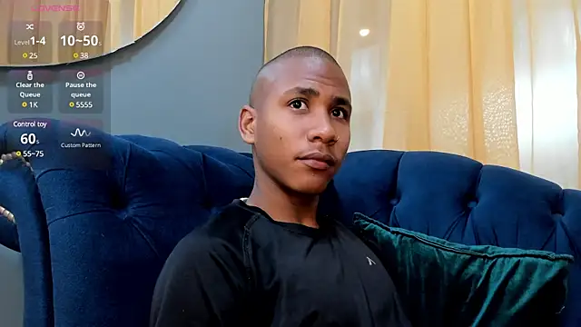 Ethan Fox11 online show from December 3, 2:16 pm