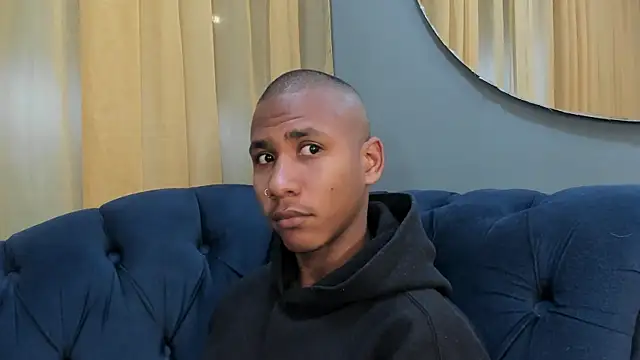 Ethan Fox11 online show from January 4, 2:25 pm