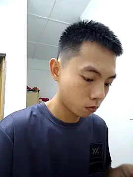 Snapshot of LiuQianXi5726 chatting on March 8, 12:20 am LiuQianXi5726 online show from March 8, 12:20 am